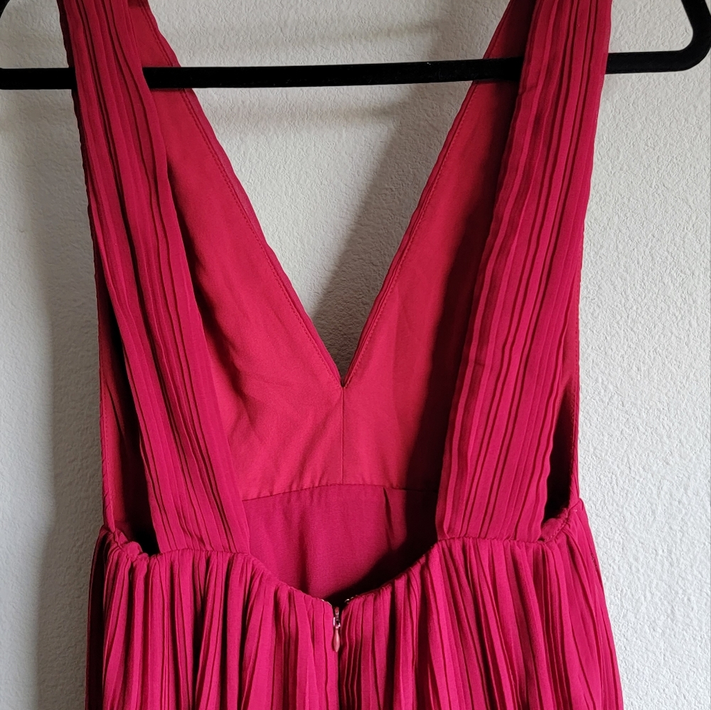Fame & Partners The Callie Gown - Picture 4 of 8